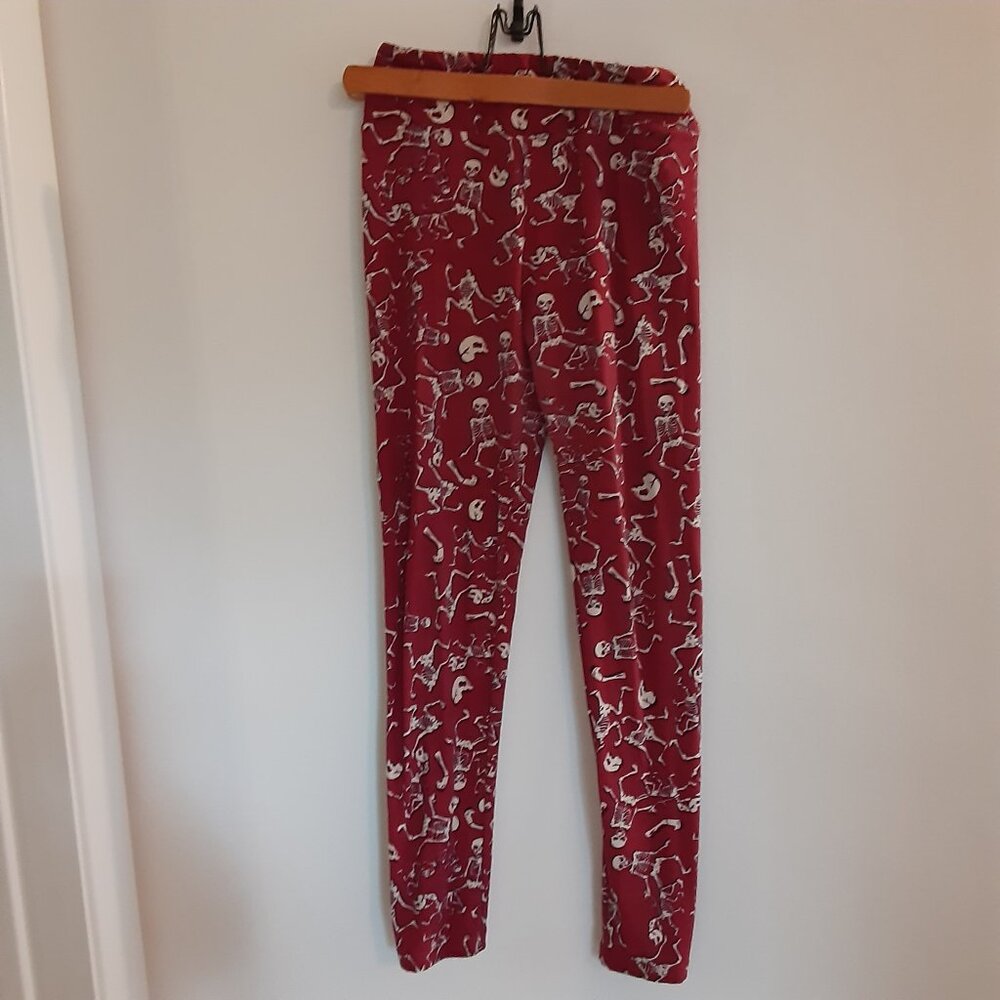 LULAROE HALLOWEEN HUMAN & DOG SKELETONS MAROON OS LEGGINGS